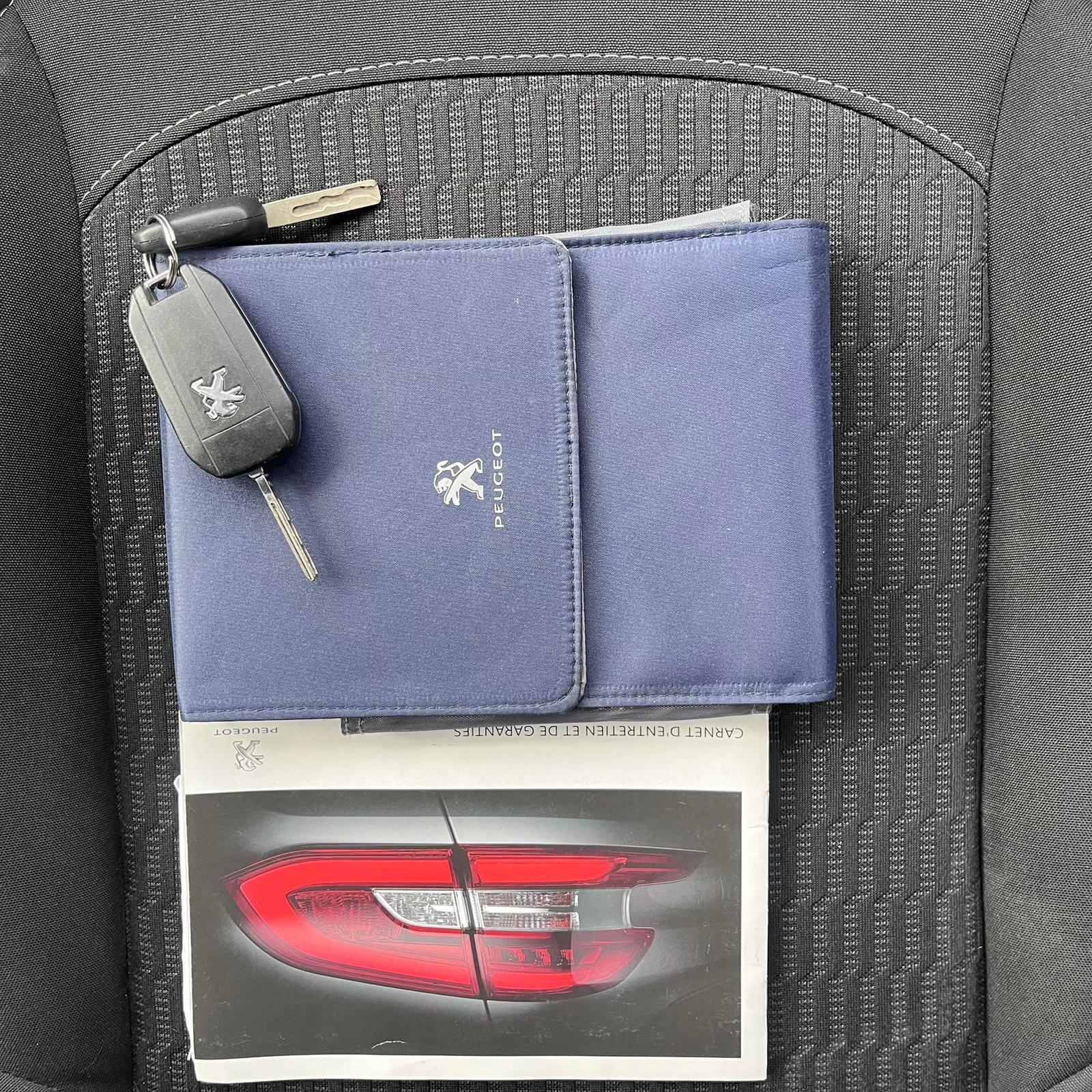 Peugeot 208 Style 2014