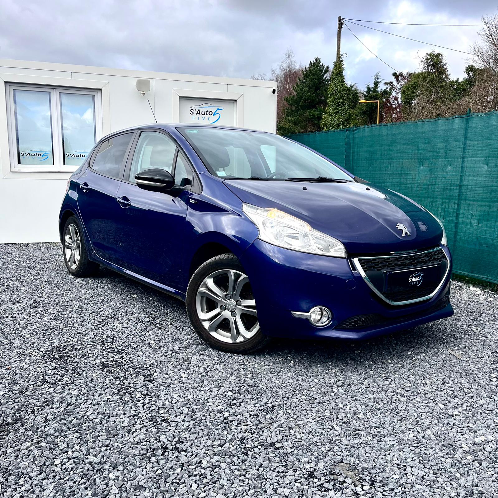 Peugeot 208 Style 2014