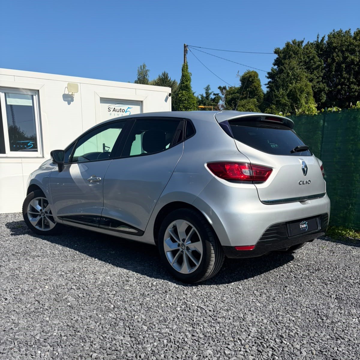 vehicule d'occasion escautpont