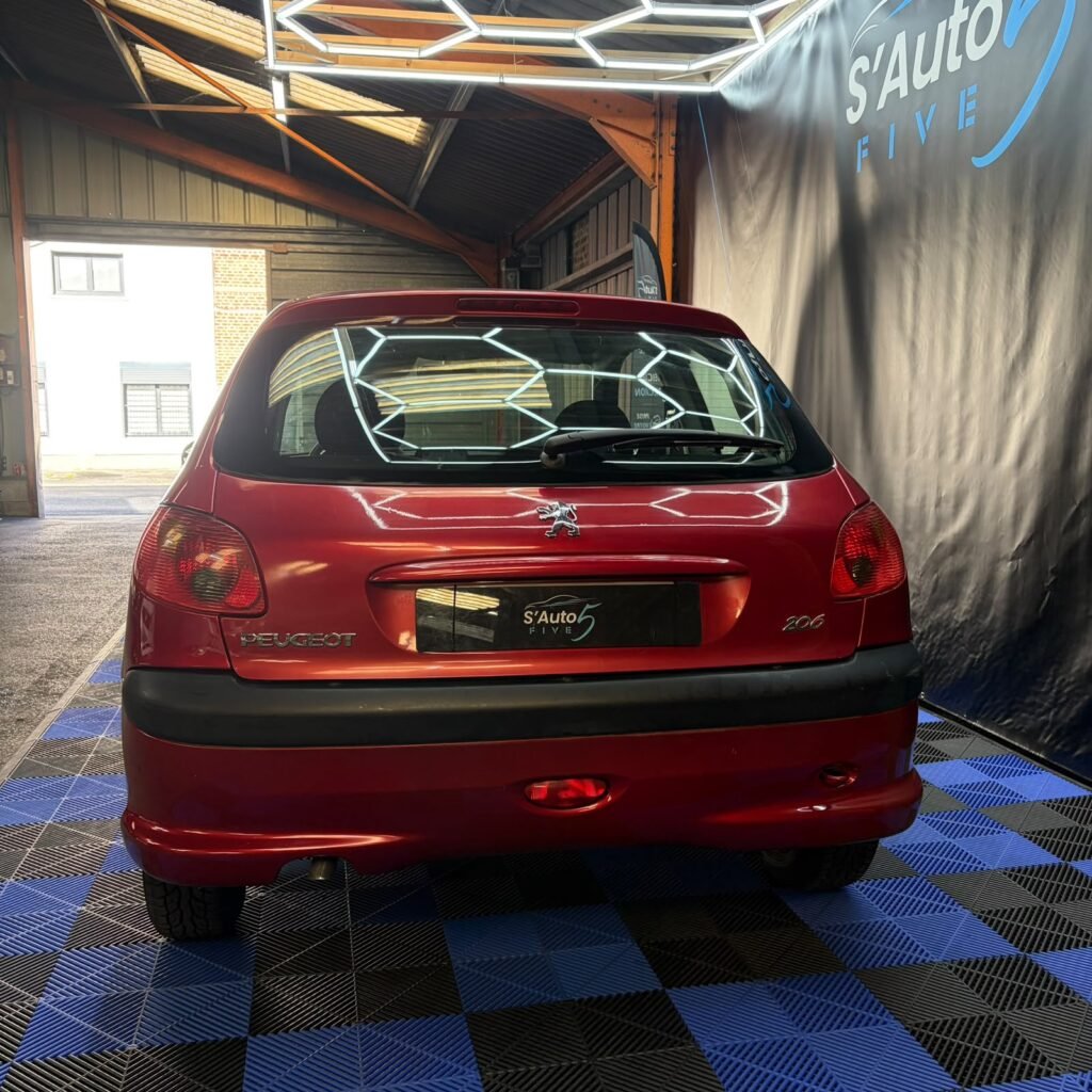 Peugeot 206